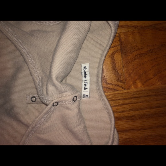 Abercrombie & Fitch Tank - Picture 2 of 3